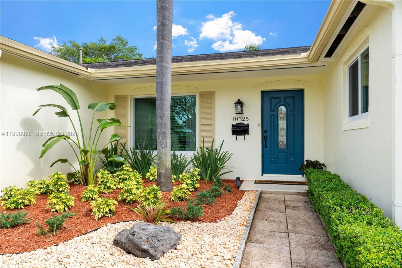 10325 SW 102nd Ct, Miami, FL 33176 Photo