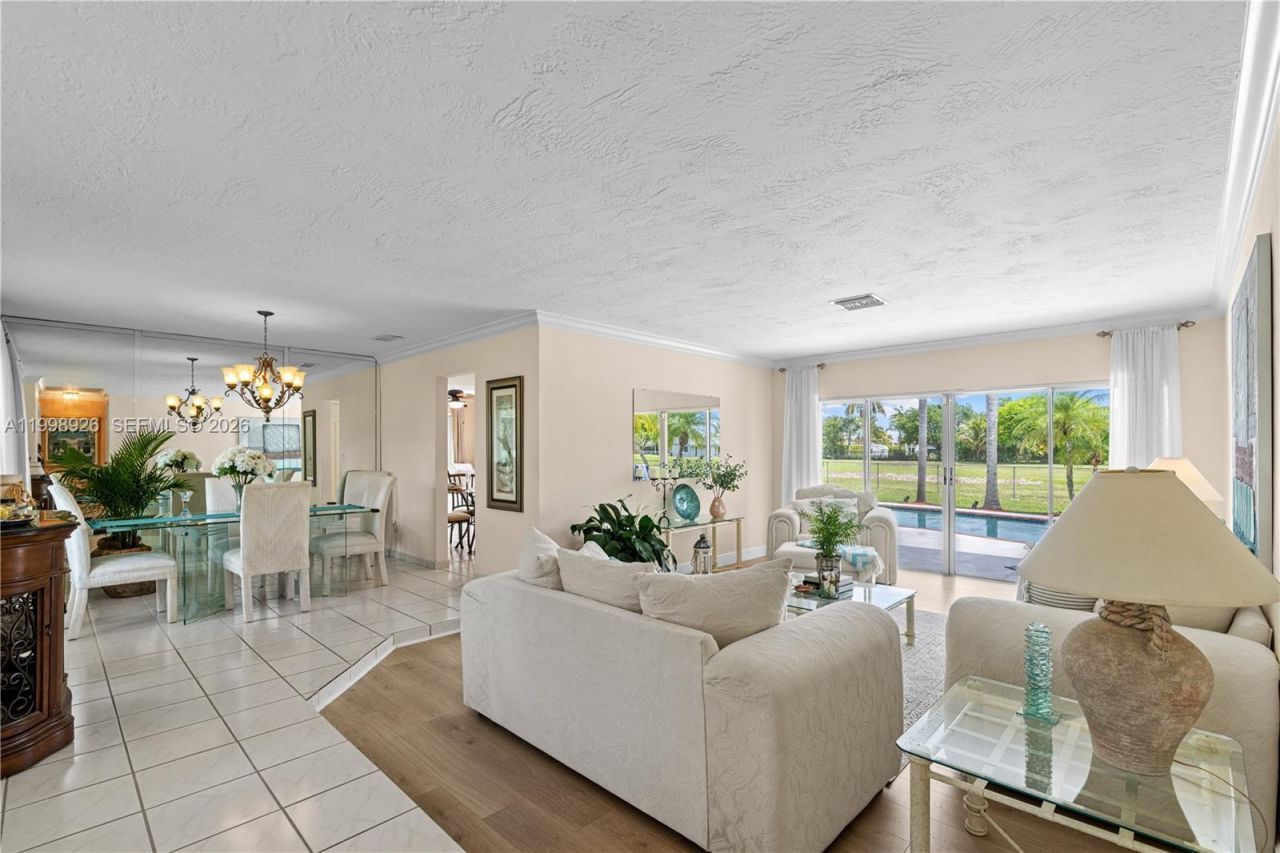 10325 SW 102nd Ct, Miami, FL 33176 Photo