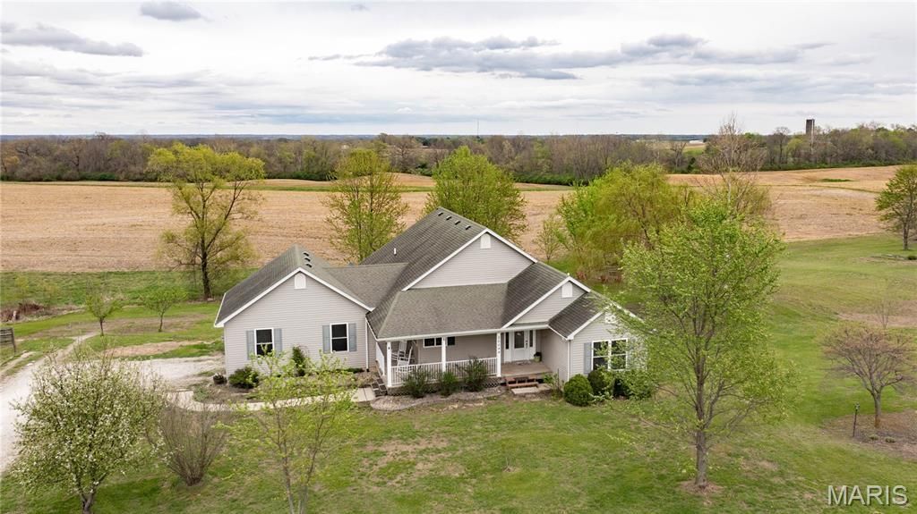 26044 State Highway 3, Dow, IL 62022 Main Photo