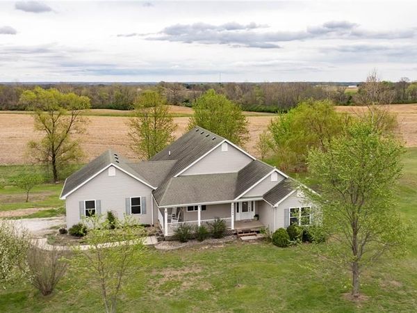 26044 State Highway 3, Dow, IL 62022