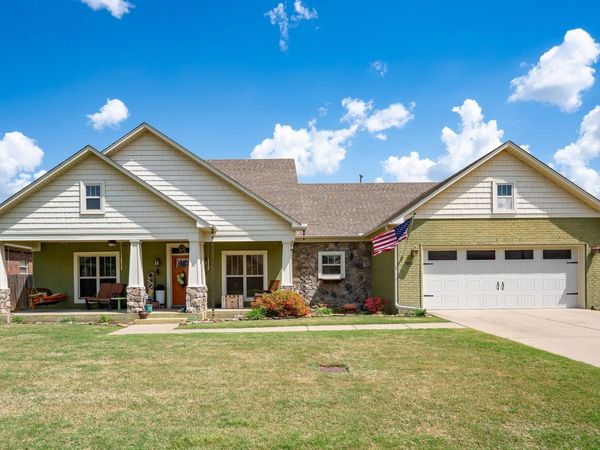 200 Merlot Drive, Conway, AR 72034