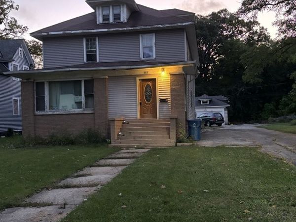 1912 Euclid Avenue , Chicago Heights, IL 60411