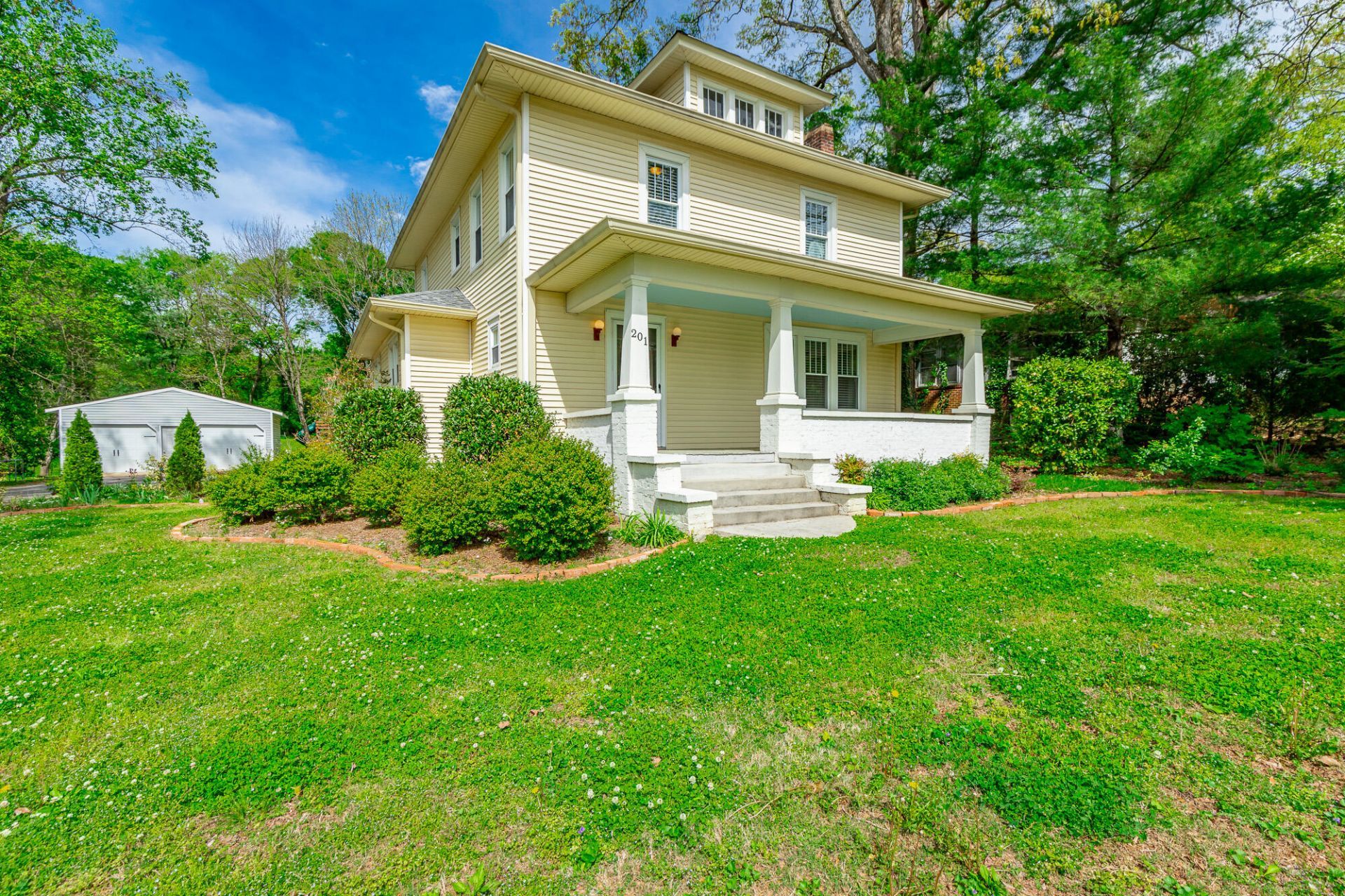 201 E Newberry Street, Chattanooga, TN 37415 Main Photo