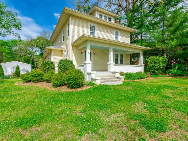 201 E Newberry Street, Chattanooga, TN 37415