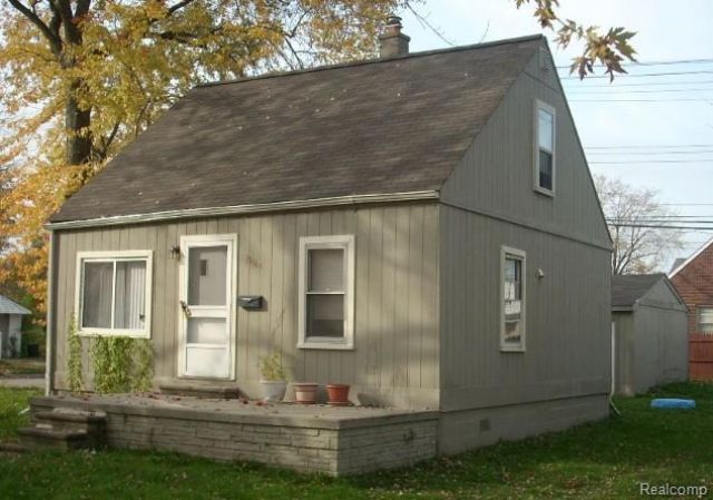 21613 Waltham Road, Warren, MI 48089 Main Photo