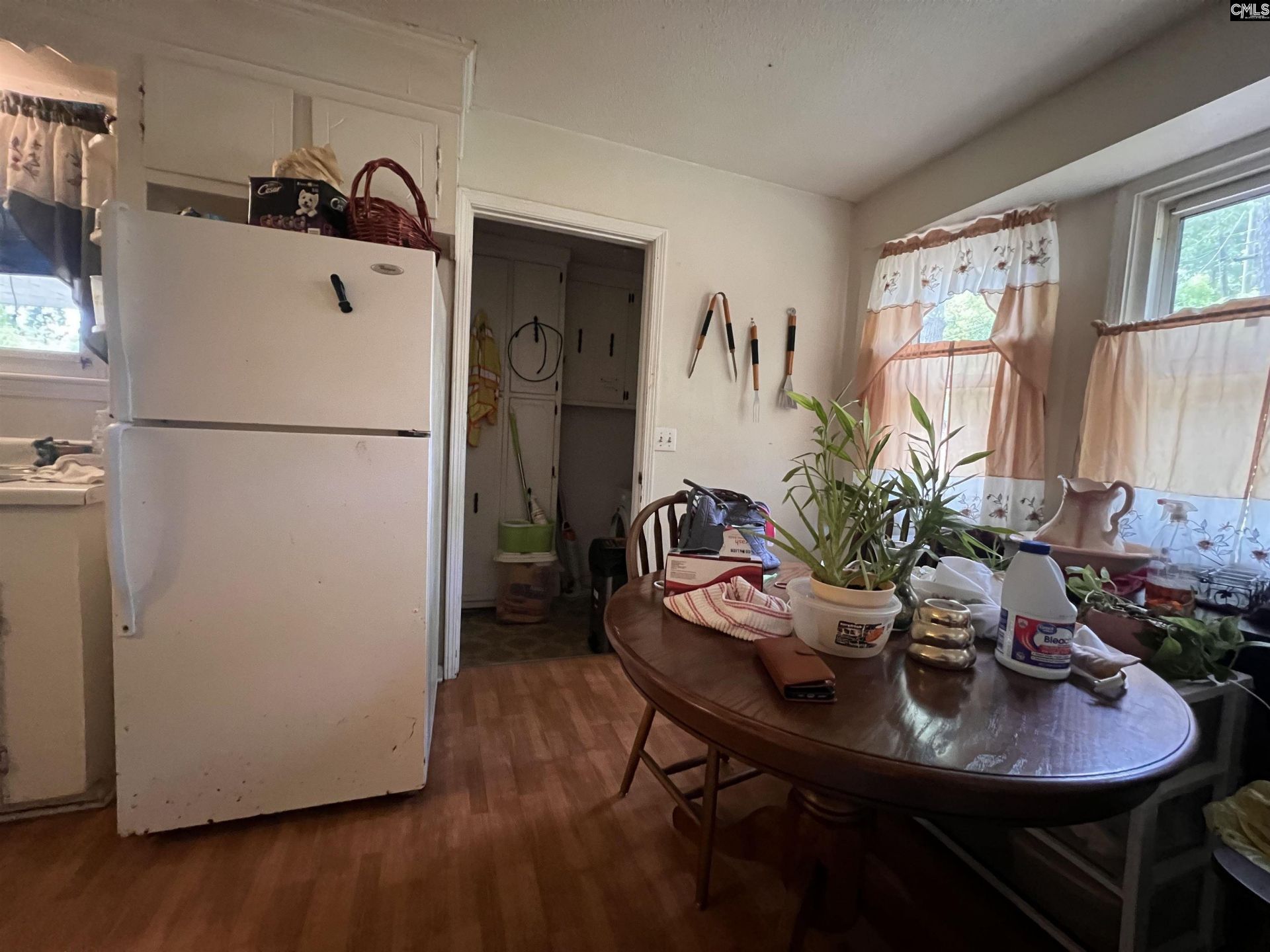 2529 Windsor Road  Photo 14