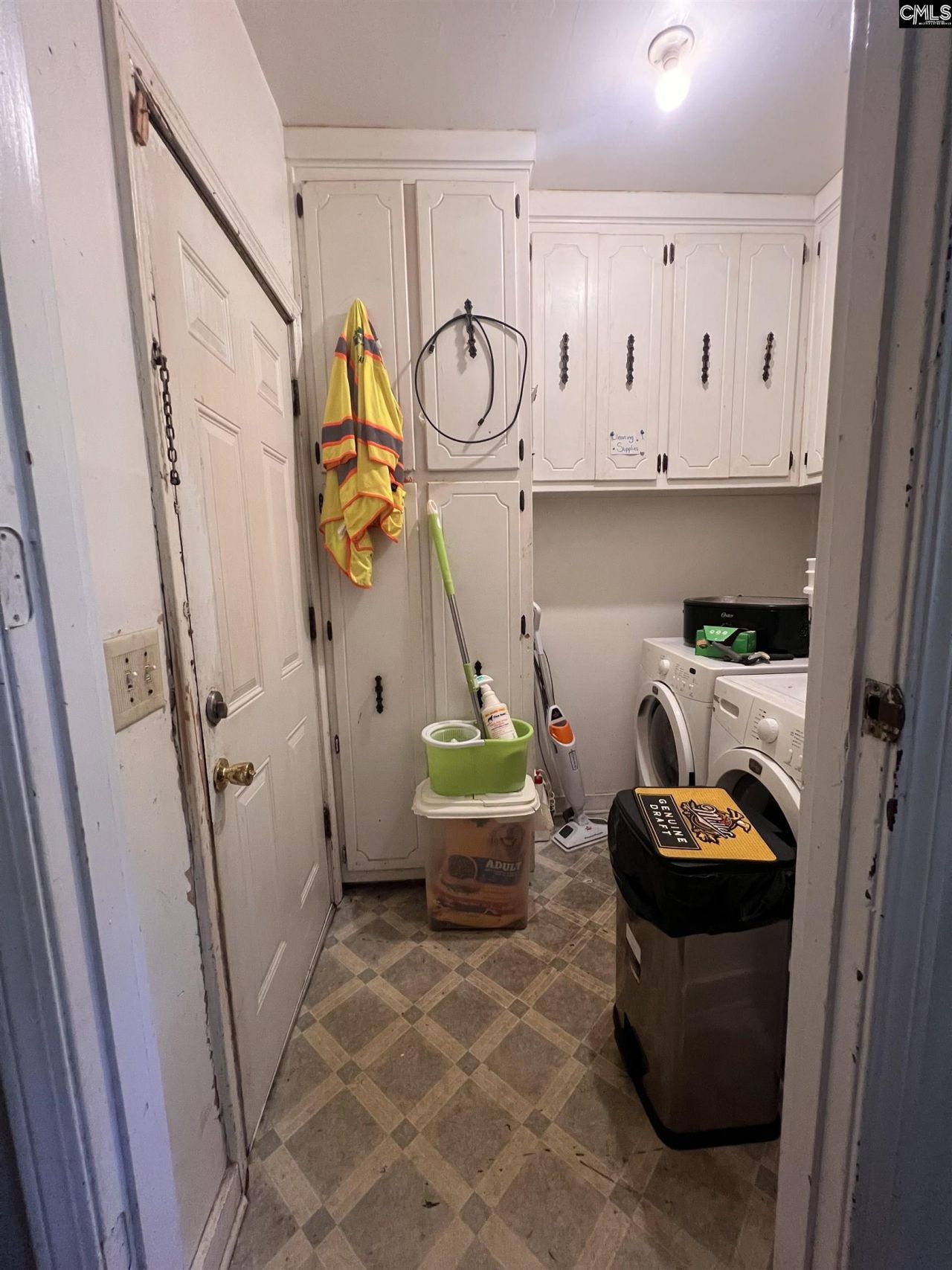 2529 Windsor Road  Photo 15