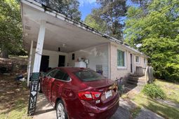 2529 Windsor Road  photo 4