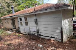 2529 Windsor Road  photo 4