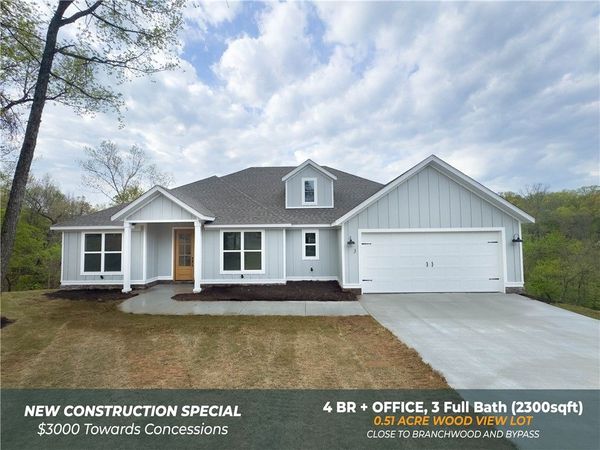 3 Chirnside Lane, Bella Vista, AR 72715