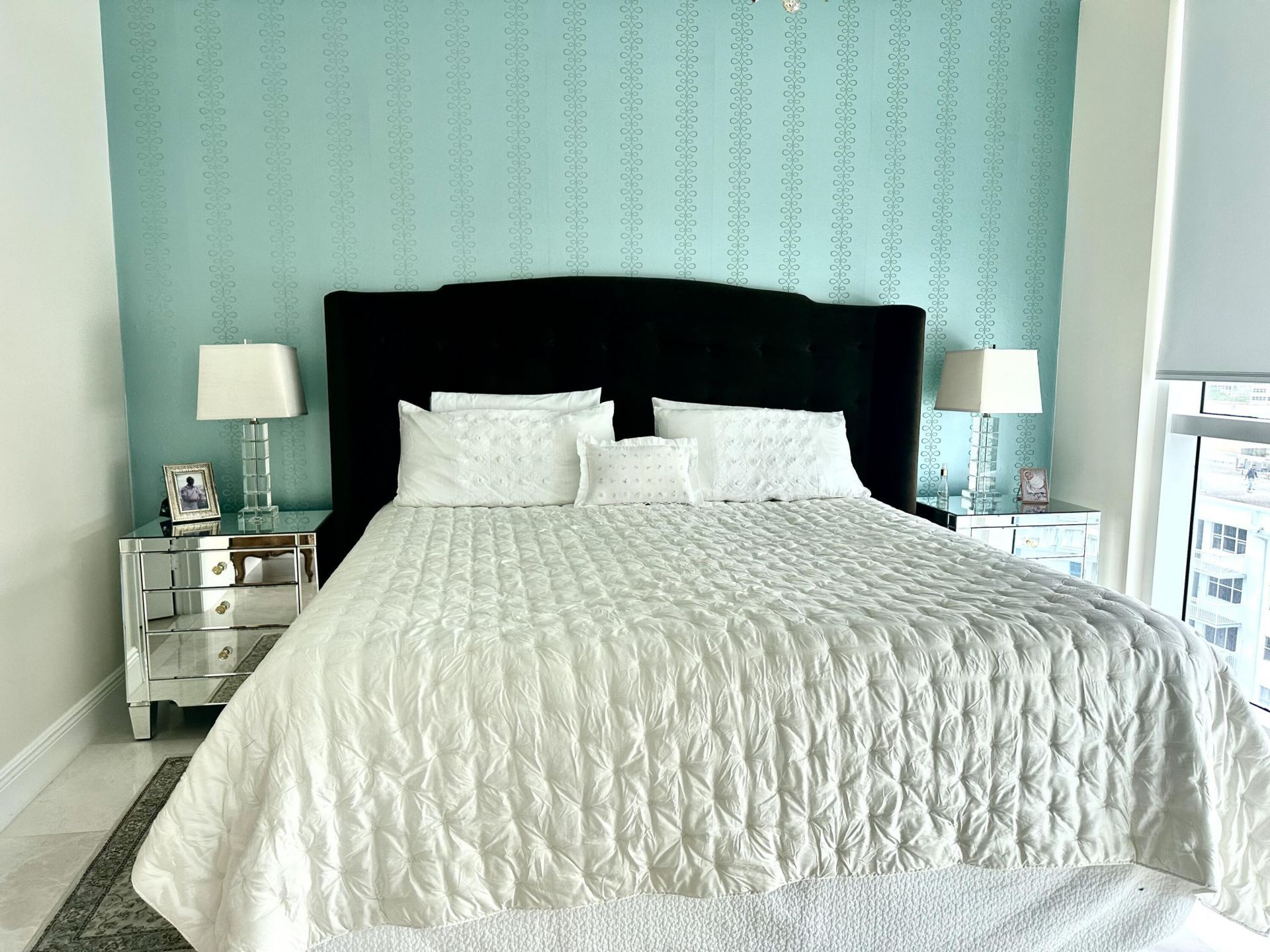 1945 S Ocean Drive, Unit 609, Hallandale Beach, FL 33009 Photo