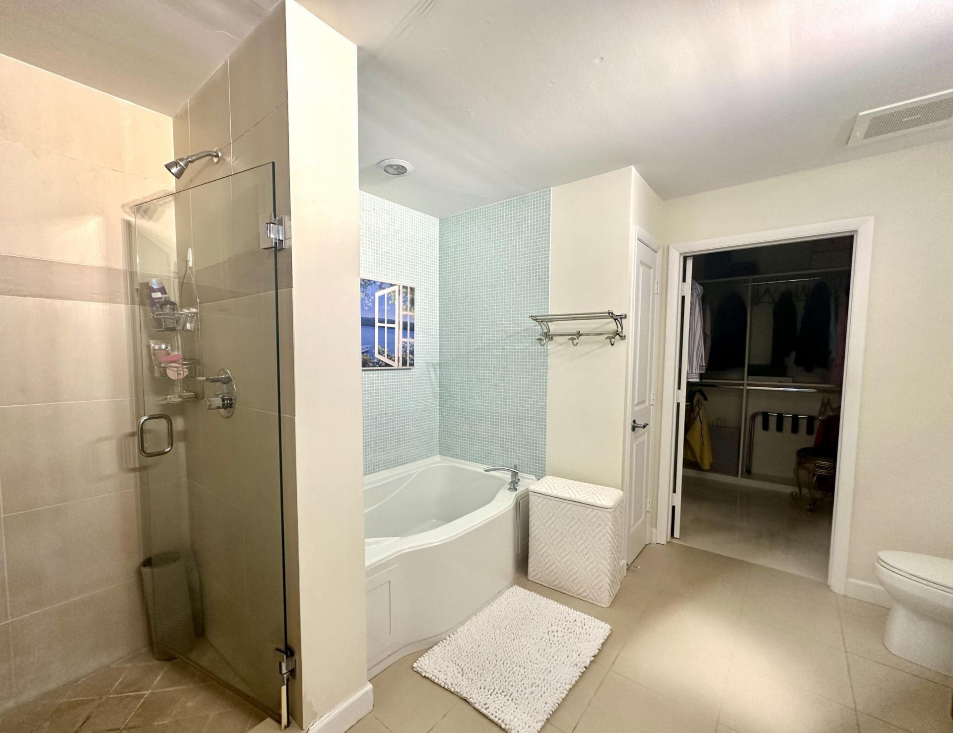 1945 S Ocean Drive, Unit 609, Hallandale Beach, FL 33009 Photo