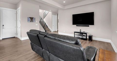 7347 Diamond Oaks Court, Sparks, NV 89436 Photo