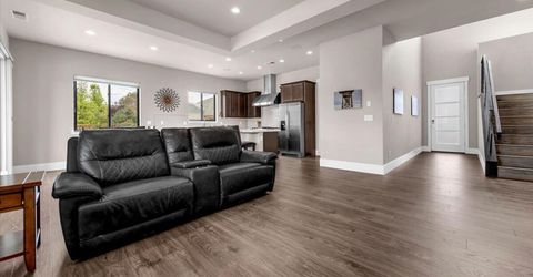 7347 Diamond Oaks Court, Sparks, NV 89436 Photo