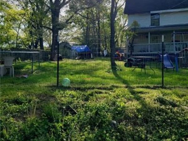 209 HOWE Street , Eden, NC 27288