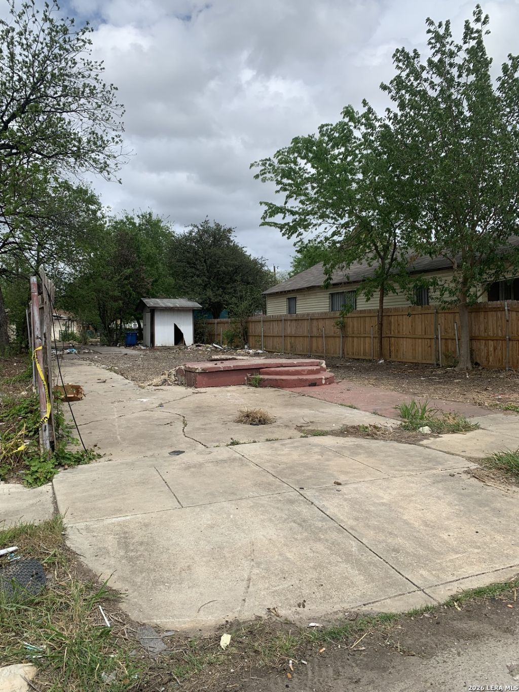 405 Frio City Rd, San Antonio, TX 78207 Main Photo