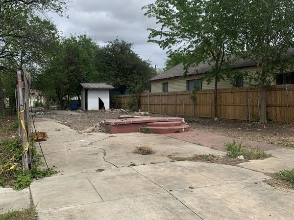 405 FRIO CITY RD, San Antonio, TX 78207