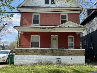 436 8th Street, Niagara Falls, NY 14301