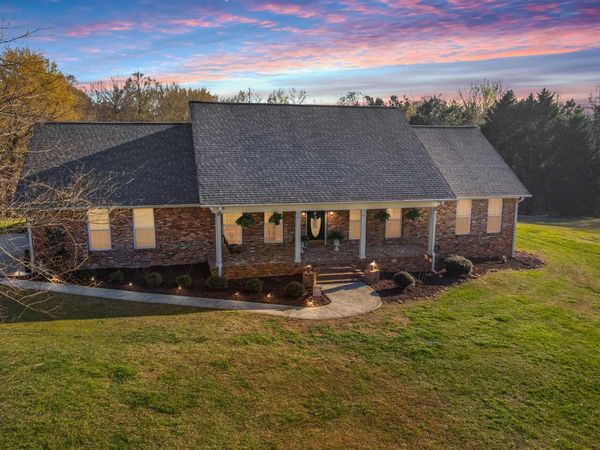 325 Rowan Cut Off Road, Attalla, AL 35954