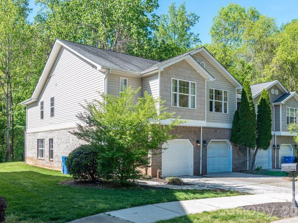 125 Sherman Oaks Lane, Mooresville, NC 28115