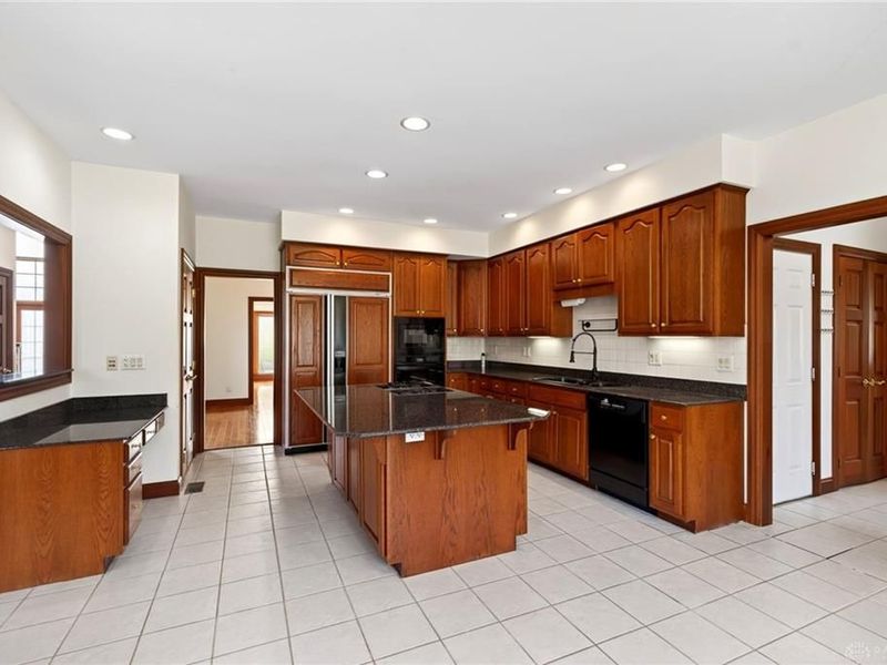 8470 Koster Lane, Washington Township, OH 45458 Photo 22