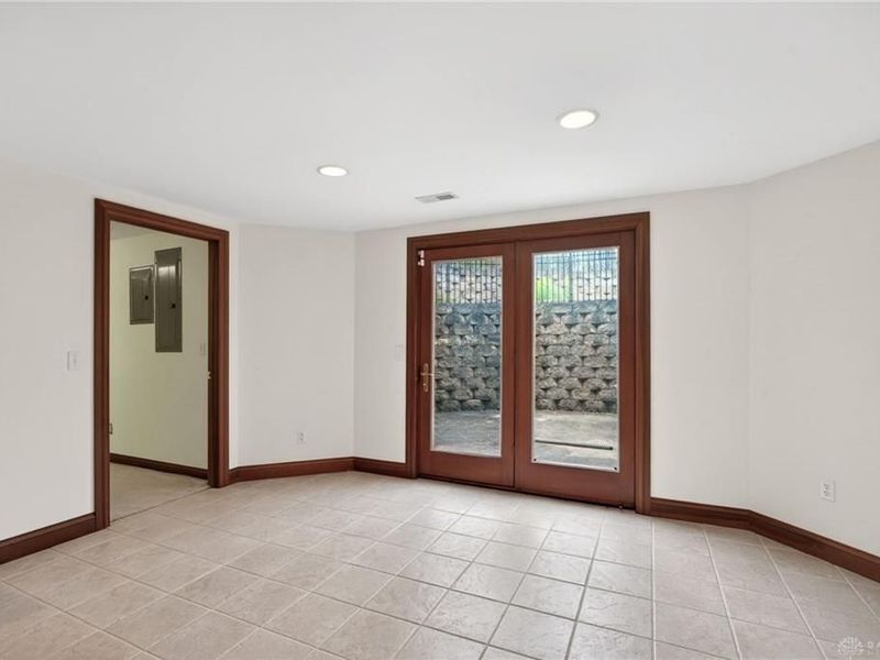 8470 Koster Lane, Washington Township, OH 45458 Photo 60