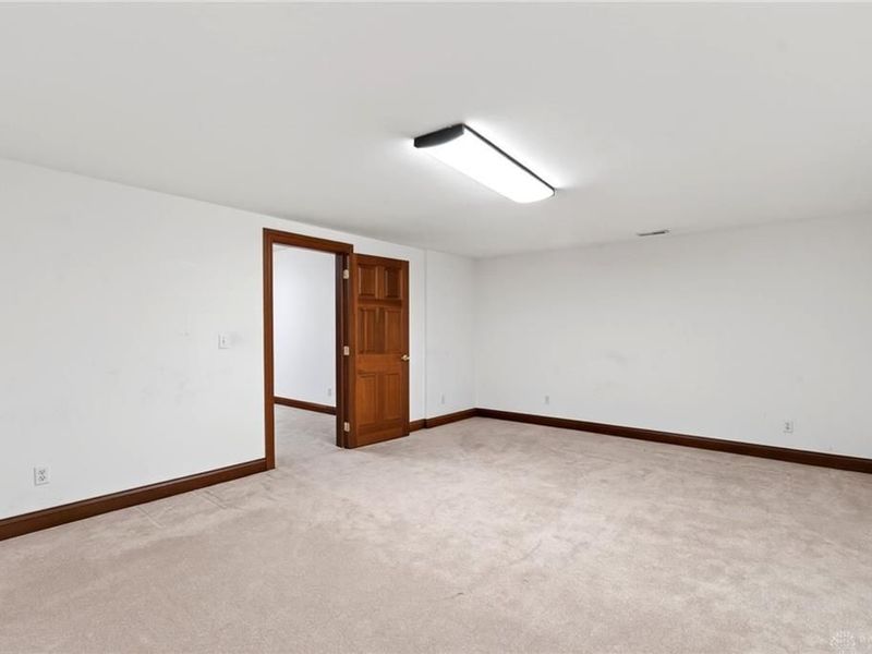 8470 Koster Lane, Washington Township, OH 45458 Photo 64