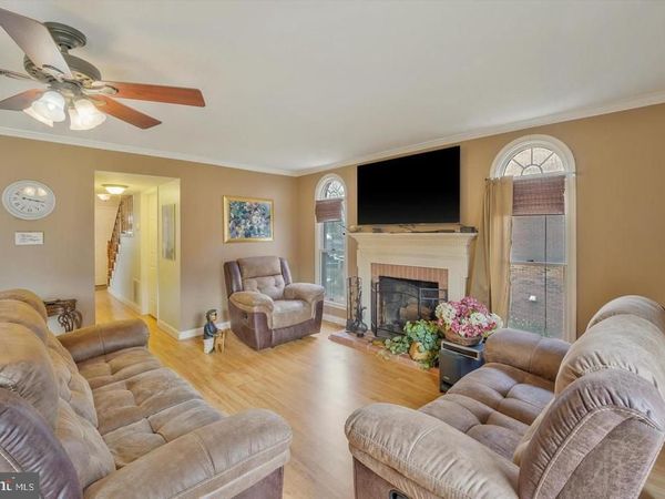 105 HUCKLEBERRY DRIVE, LA PLATA, MD 20646