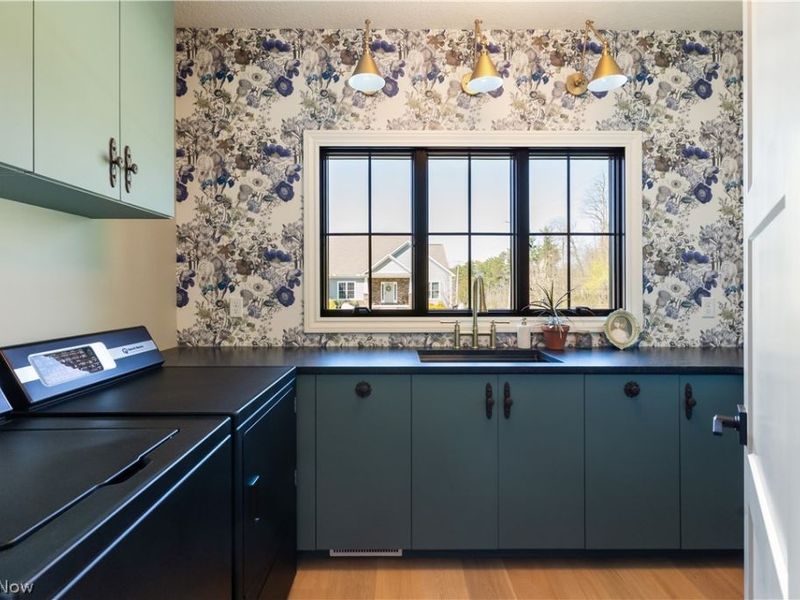 782 Radcliffe Pass, Columbiana, OH 44408 Photo 13