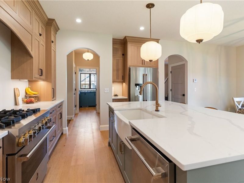 782 Radcliffe Pass, Columbiana, OH 44408 Photo 15