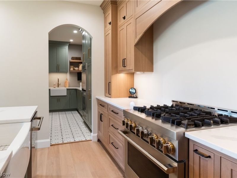 782 Radcliffe Pass, Columbiana, OH 44408 Photo 18