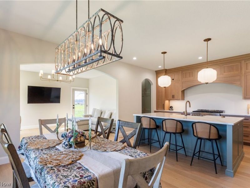 782 Radcliffe Pass, Columbiana, OH 44408 Photo 20