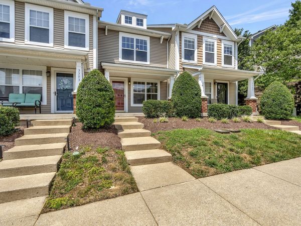 3395 Harpeth Springs Dr , Nashville, TN 37221