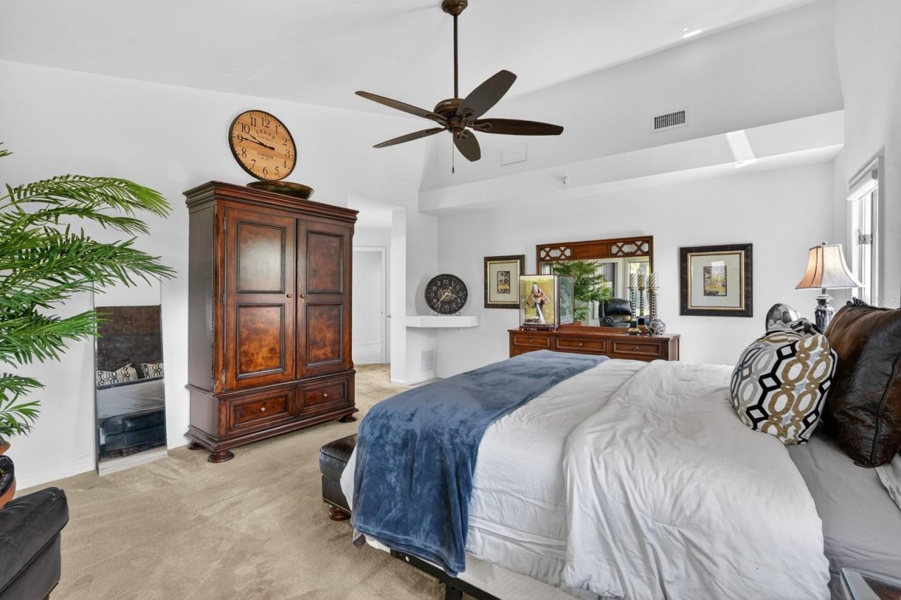 923 Club House Boulevard, New Smyrna Beach, FL 32168 Photo