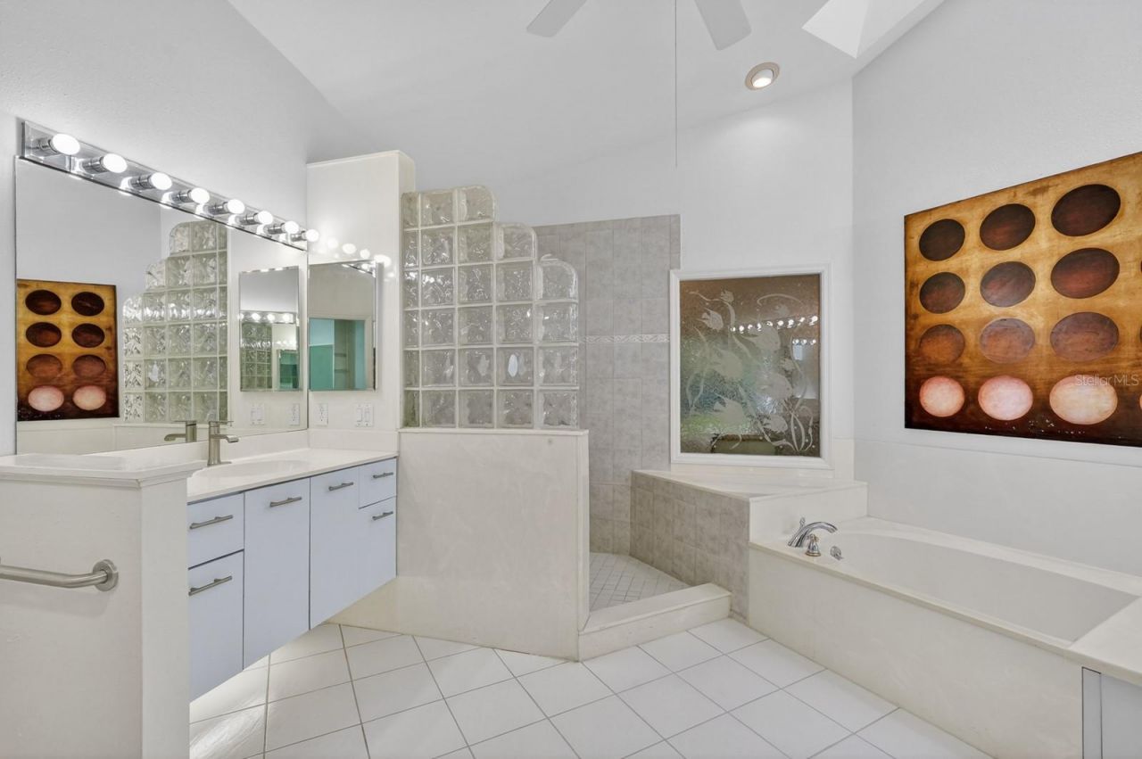 923 Club House Boulevard, New Smyrna Beach, FL 32168 Photo