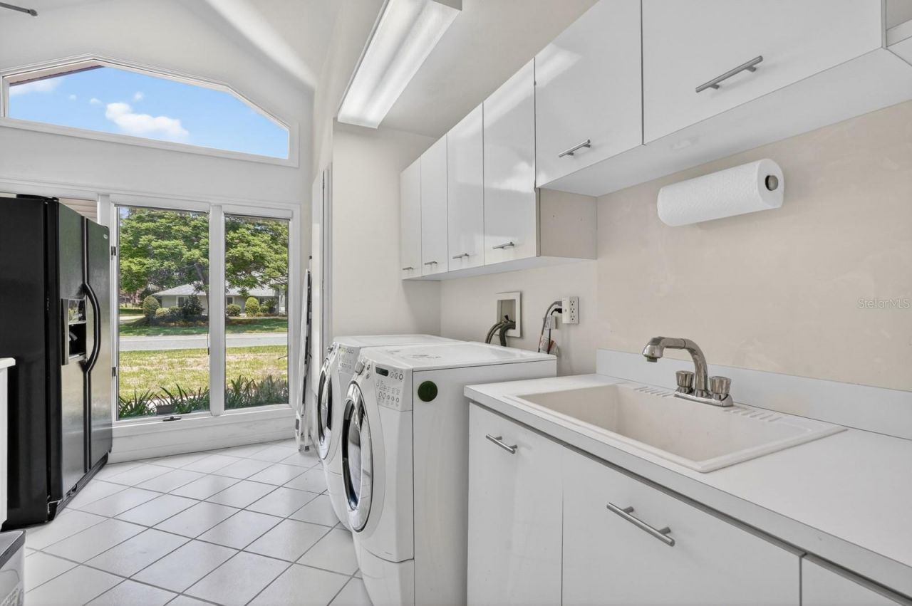 923 Club House Boulevard, New Smyrna Beach, FL 32168 Photo