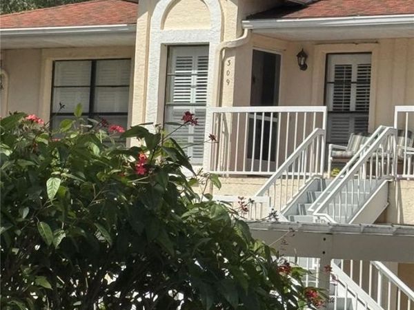 309 KNOTTWOOD COURT , Unit 309, SUN CITY CENTER, FL 33573