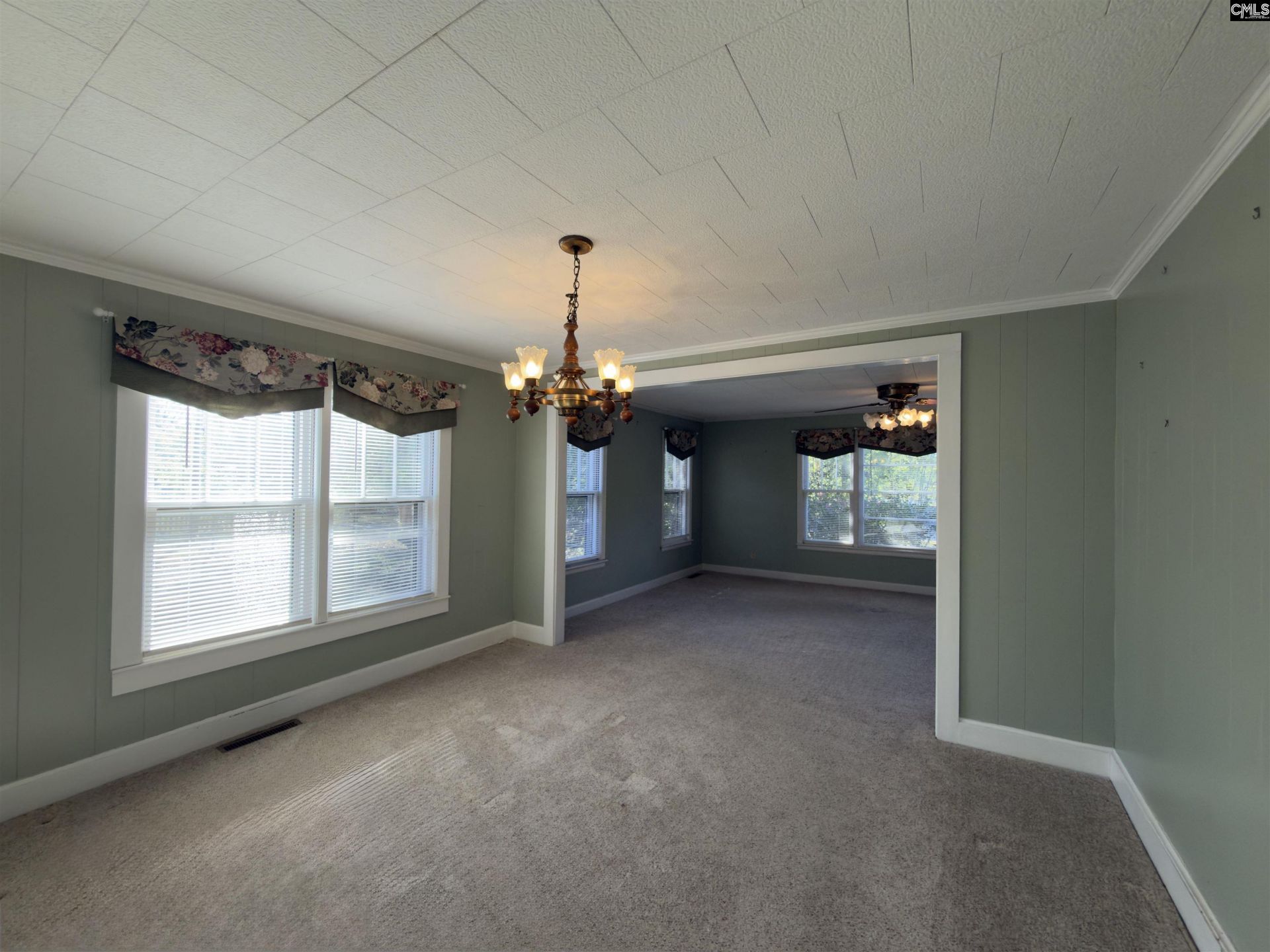 1927 Hwy 1 South  Photo 10