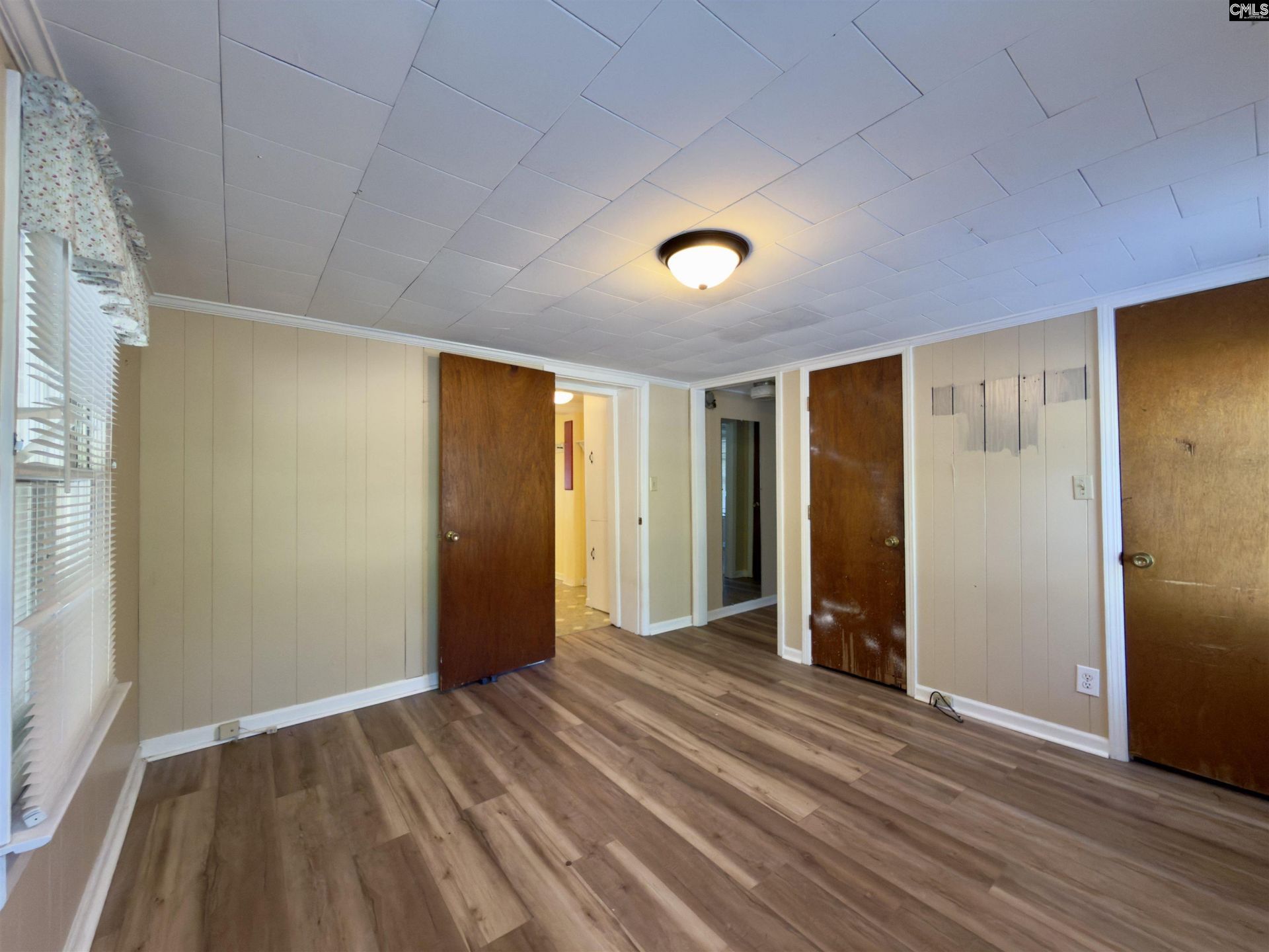 1927 Hwy 1 South  Photo 19