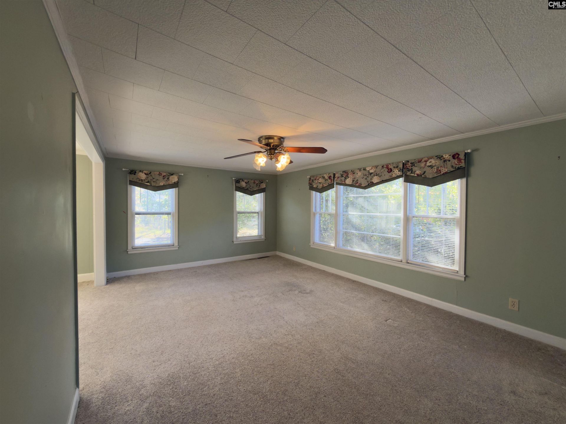 1927 Hwy 1 South  Photo 9