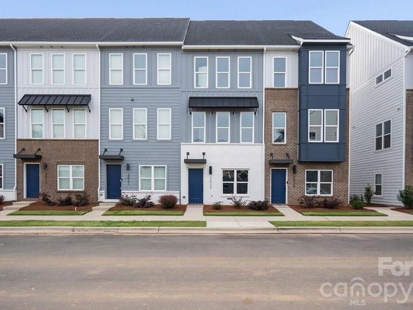 2025 Clarksdale Drive , Charlotte, NC 28206