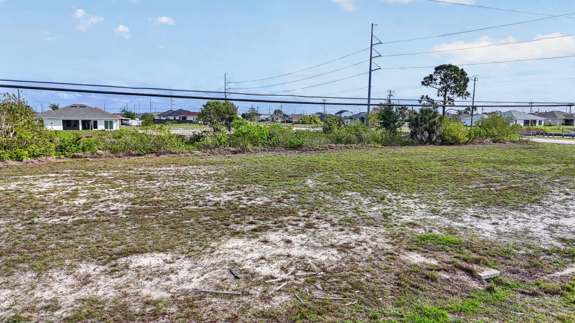 5 NW 19th Terrace, Cape Coral, FL 33993 Photo