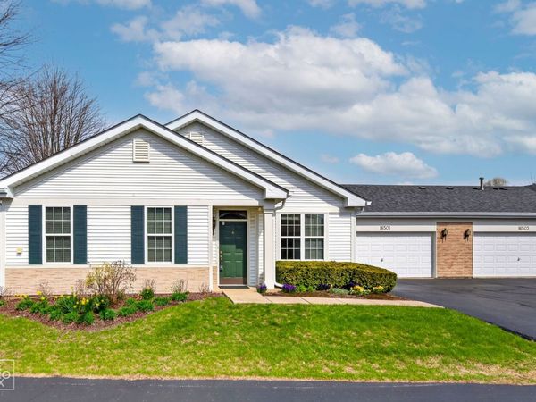 16501 Buckner Pond Way , Unit 16501, Crest Hill, IL 60403