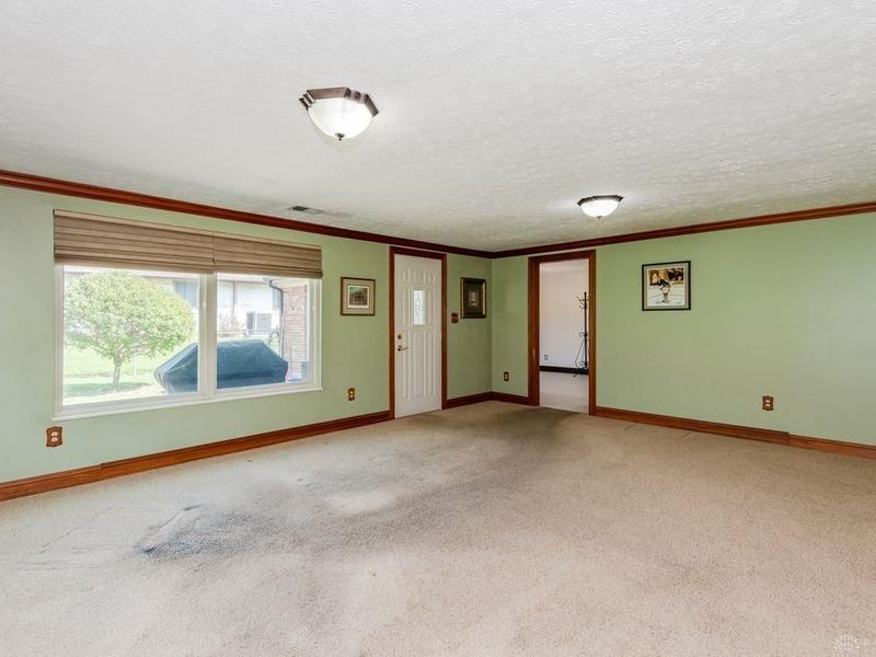 517 Princewood Avenue, Washington Township, OH 45429 Photo 21