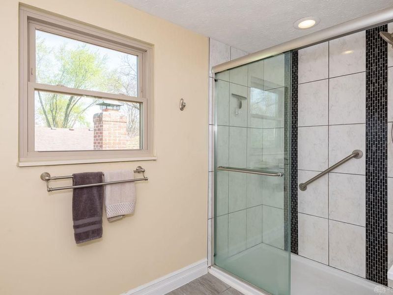 517 Princewood Avenue, Washington Township, OH 45429 Photo 33