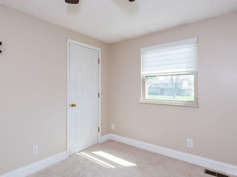 517 Princewood Avenue, Washington Township, OH 45429 Photo 34