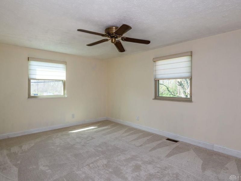 517 Princewood Avenue, Washington Township, OH 45429 Photo 39