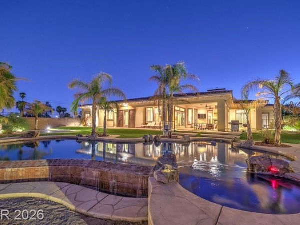 2780 El Camino Road , Las Vegas, NV 89146