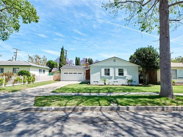 1823 Greenwood, Santa Ana, CA 92705