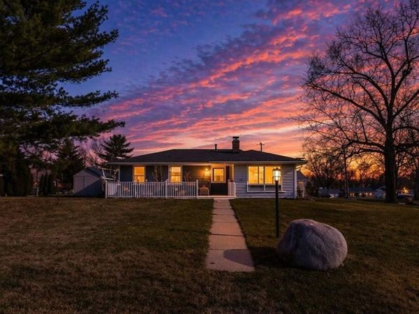 1500 Towne Terrace, Bloomington, MN 55431